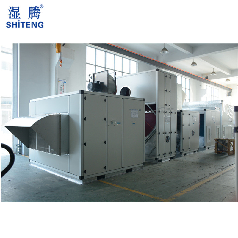 ���ڿ͑����Ɲ��v�����D݆����C�M